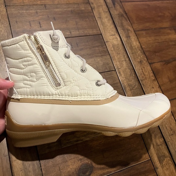 Sperry Winter Boot - Picture 6 of 6